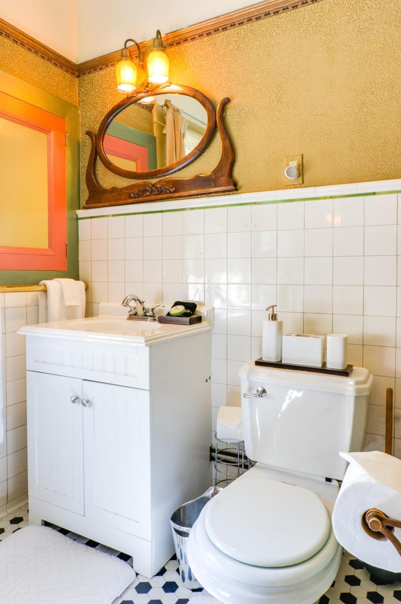 The Jabberwock Bed & Breakfast Monterey Phòng bức ảnh