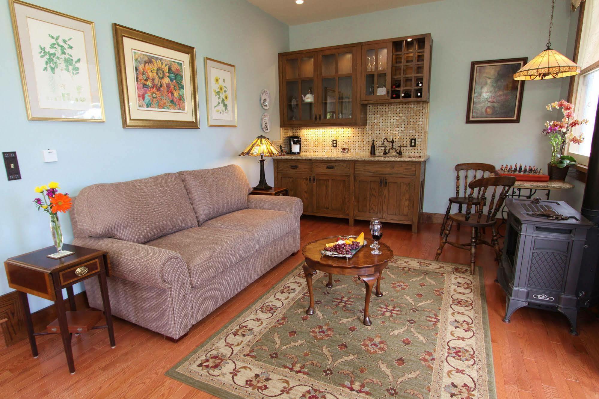 The Jabberwock Bed & Breakfast Monterey Ngoại thất bức ảnh