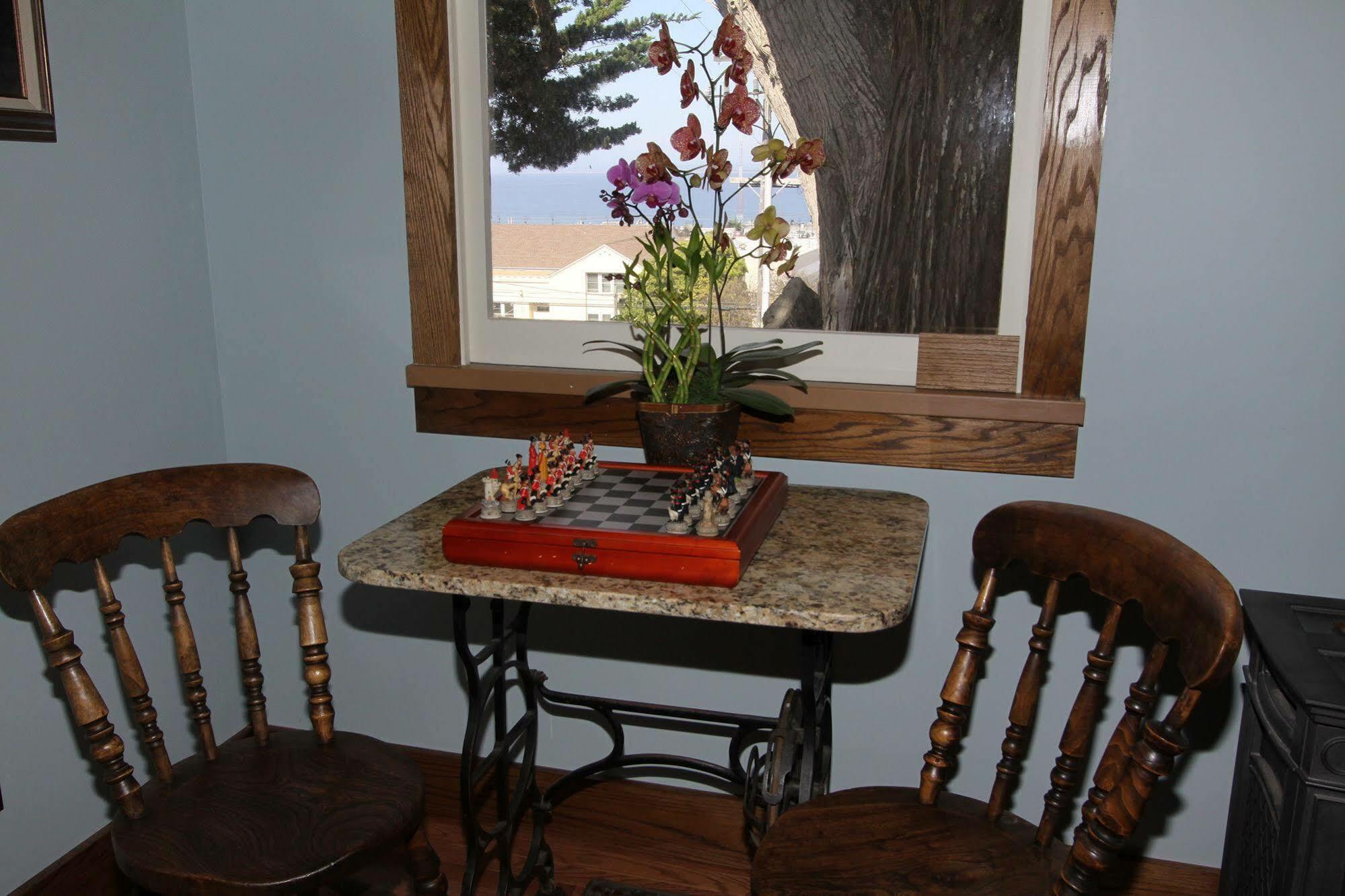 The Jabberwock Bed & Breakfast Monterey Ngoại thất bức ảnh